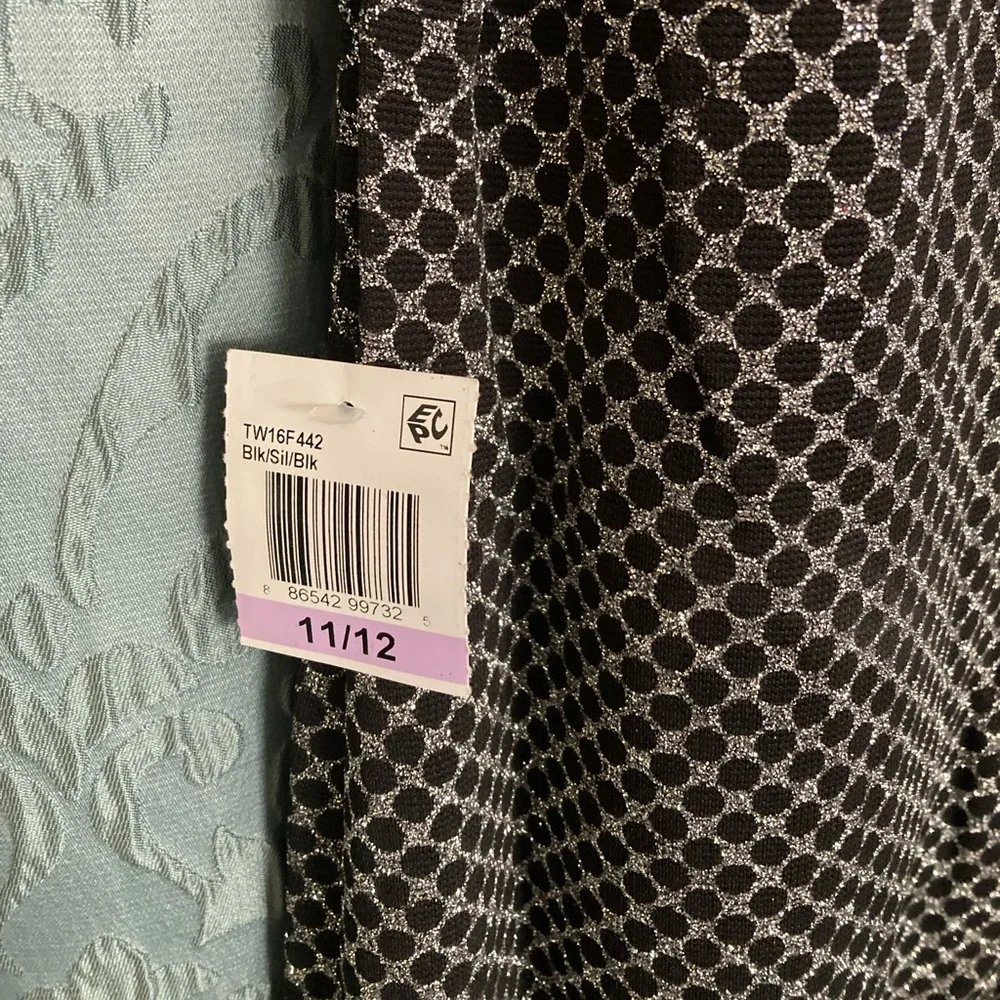 B Darlin | NWT Women’s Glitter Knit Sleeveless Dress - Picture 6 of 8